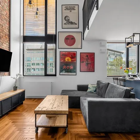 Apartment Targowa - 50m2, Location - By Rentujemy Warsaw